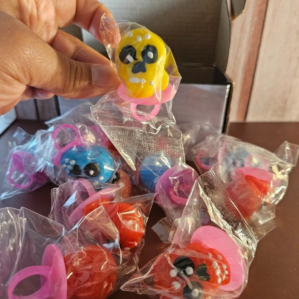 Halloween Candy Ring Pops Skull Vampire Ghost Witch Treat‎ Party Favors